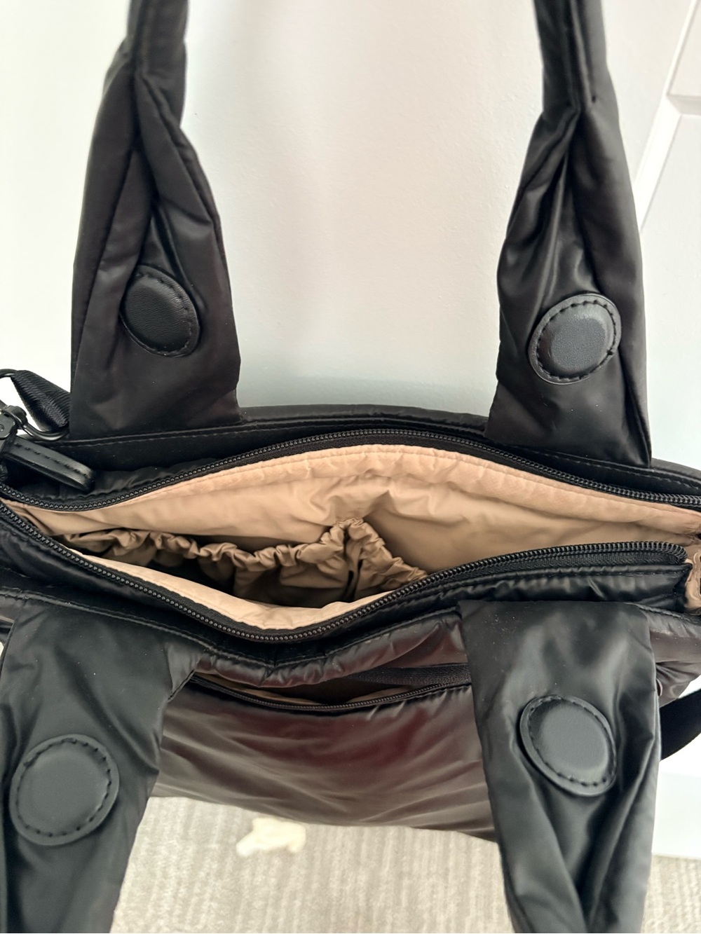 Caraa black nylon tote - Picture 4 of 6